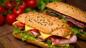 Заработок на открытии киоска с сэндвичами и бутербродами