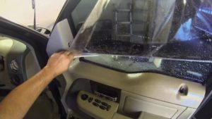 Как заработать на тонировке стекол и фар автомобилей